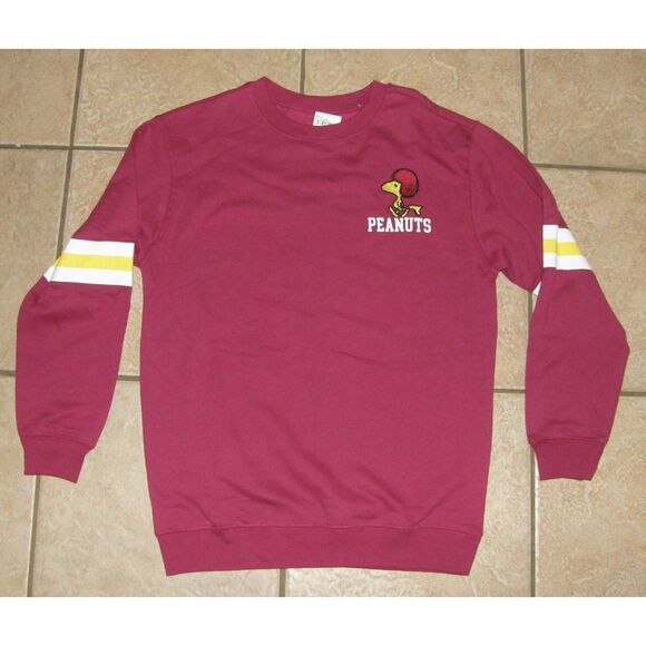 Peanuts Tops - NEW  Purplish Red Sz Small Football Theme Embroidered SNOOPY Sweatshirt PEANUTS